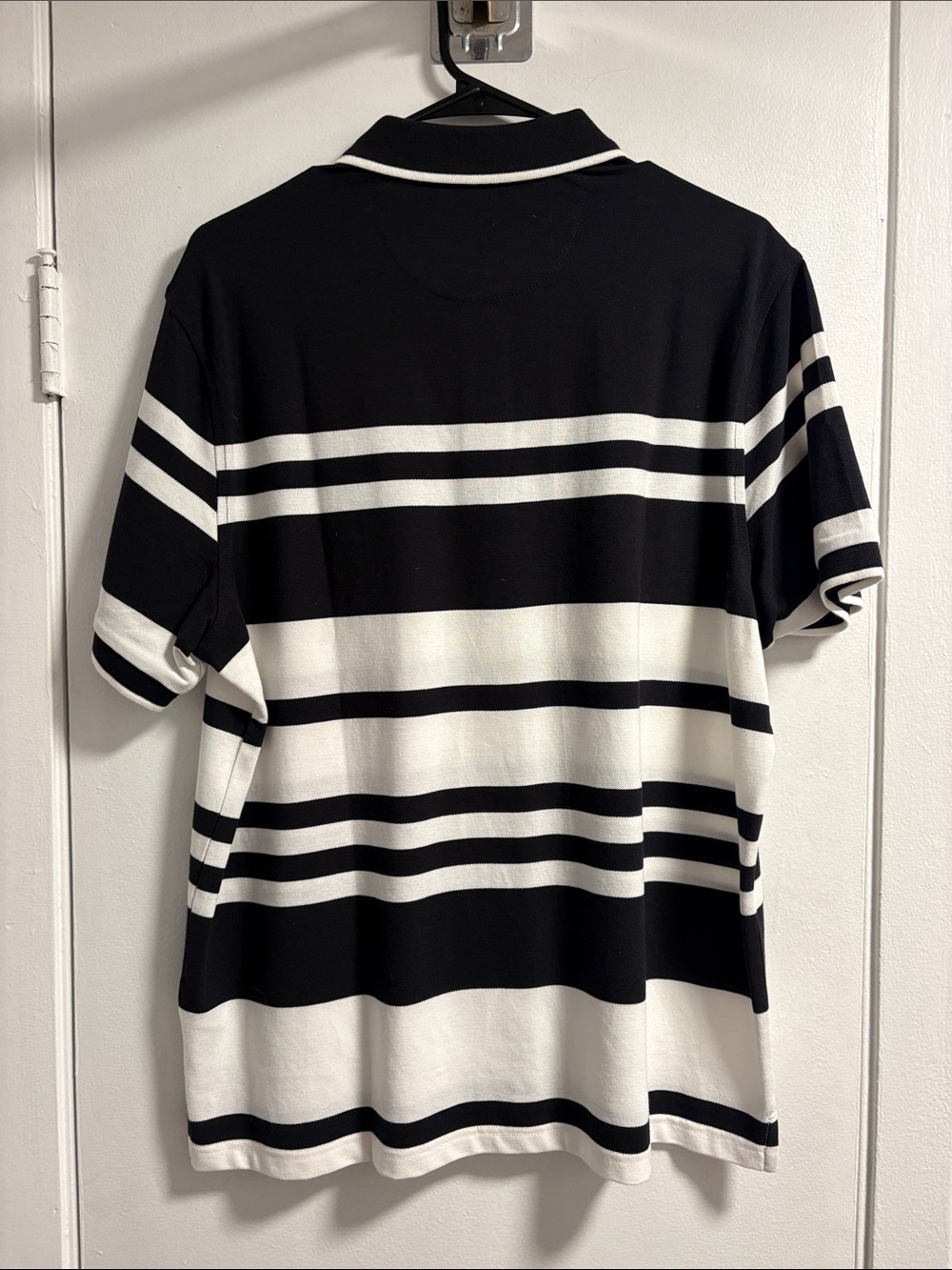 NWOT Mens Black/White Polo Size Large - Picture 4 of 4